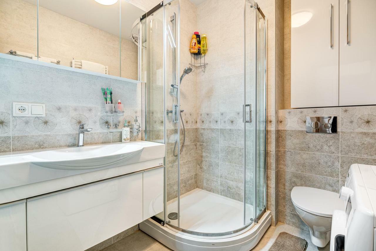 Happy Inn Studio Historic Center, Self Check-In, Ac, Parking In The Undergrnd Garage, VNO Exterior foto